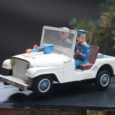 Alter großer Polizei Wagen