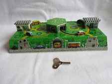 Verkehrsspiel - Busbahnhof